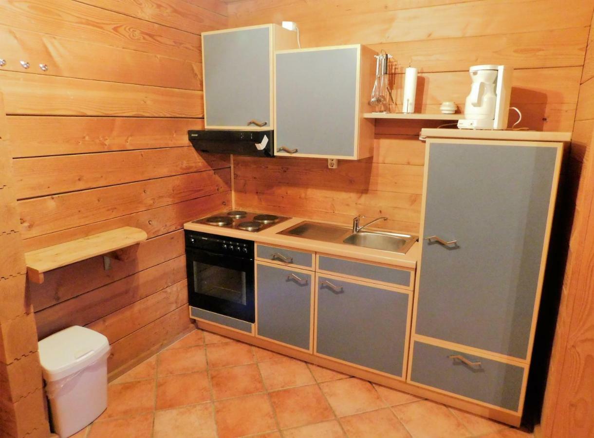 Blockhaus-Ferienpark Eisenschmitt Екстер'єр фото